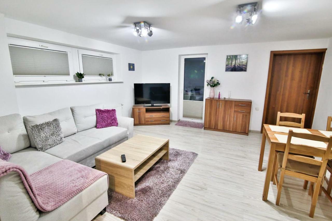Apartament Esja ชเตชชิน ภายนอก รูปภาพ